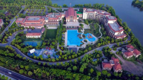 Crowne Plaza Huzhou, an IHG Hotel